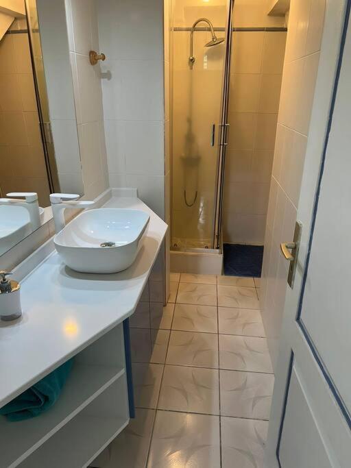 Oasisse Apartment Vieux-Fort Luaran gambar